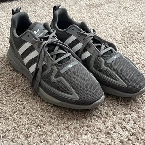 2020
ZX 2K Flux 'Grey Off White' Men’s 9.5